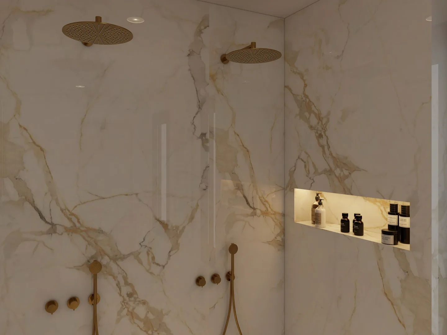 Rendu 3D d’une douche en marbre calacatta : deux pommeaux dorés, niche éclairée, veines dorées.